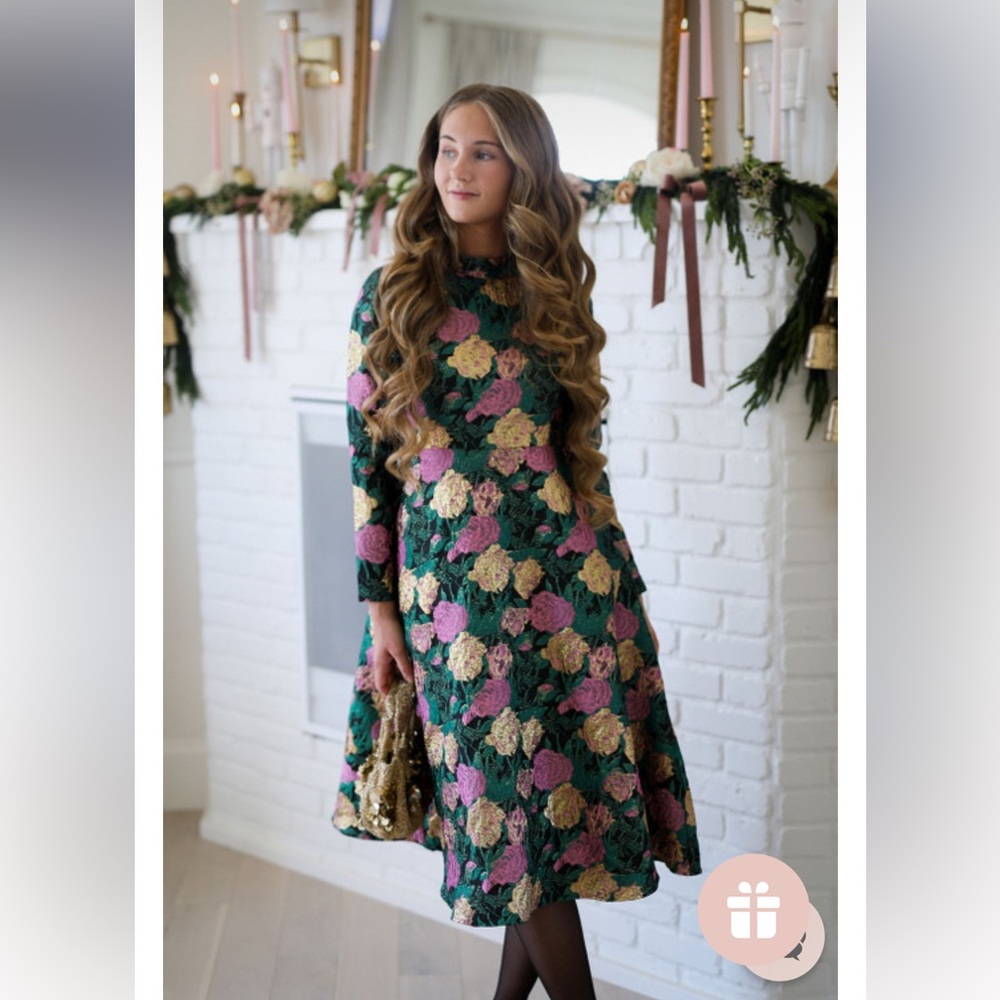 Dainty Jewells Mistletoe Manor Dress NWT Size Medium Holiday - Picture 4 of 6
